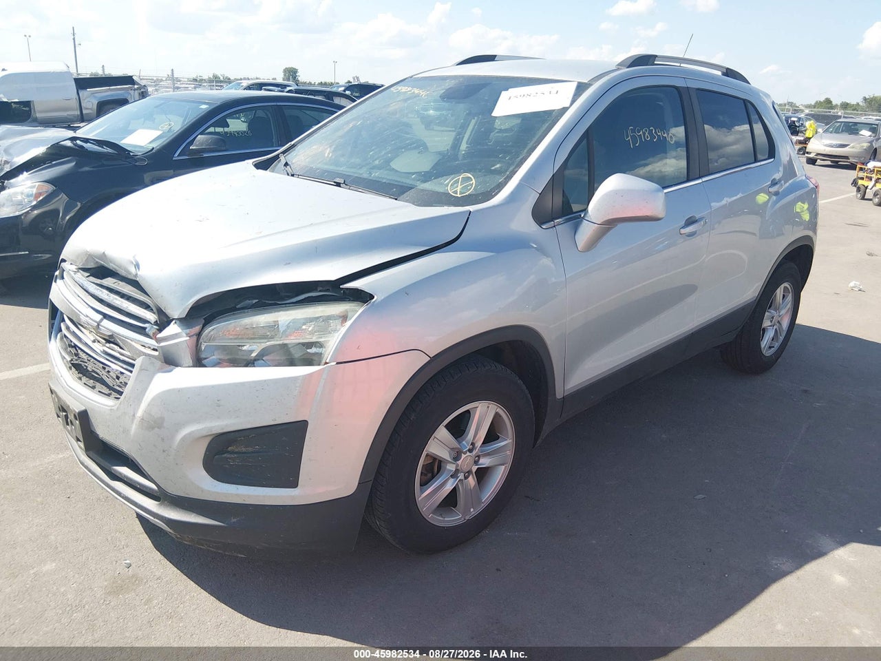 2016 CHEVROLET TRAX LT · 2/10