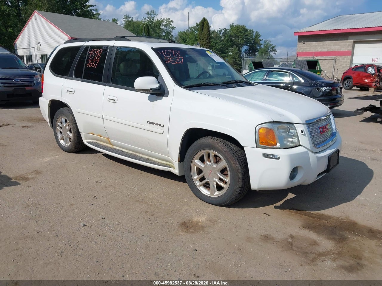2009 GMC ENVOY DENALI