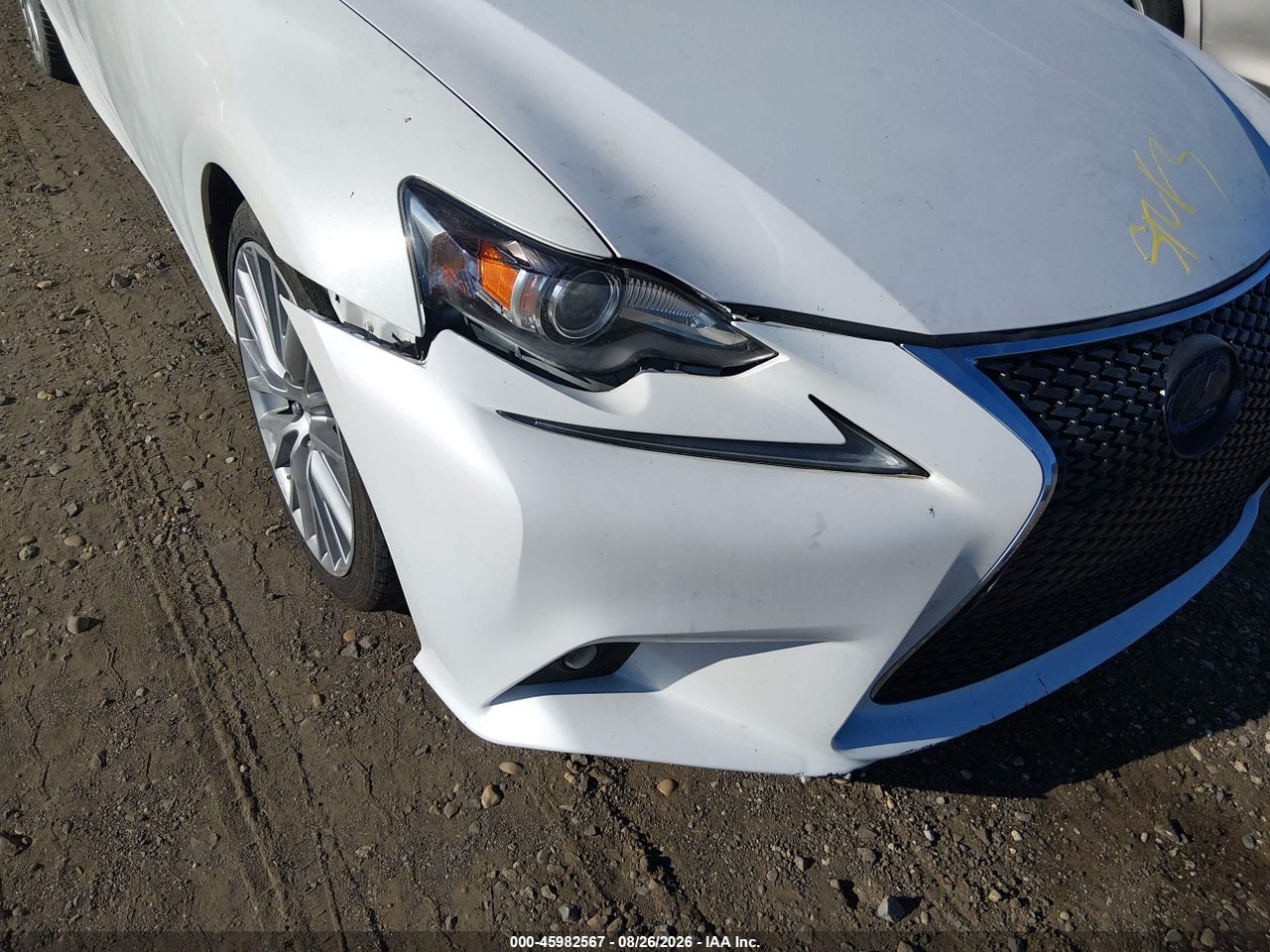 2015 LEXUS IS 250 · 6/10