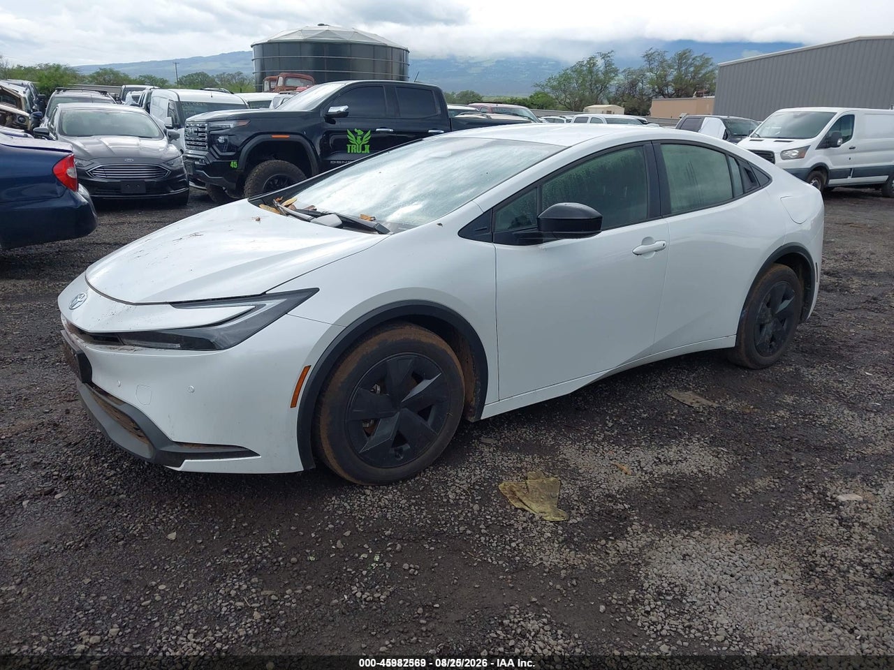 2024 TOYOTA PRIUS LE · 2/11