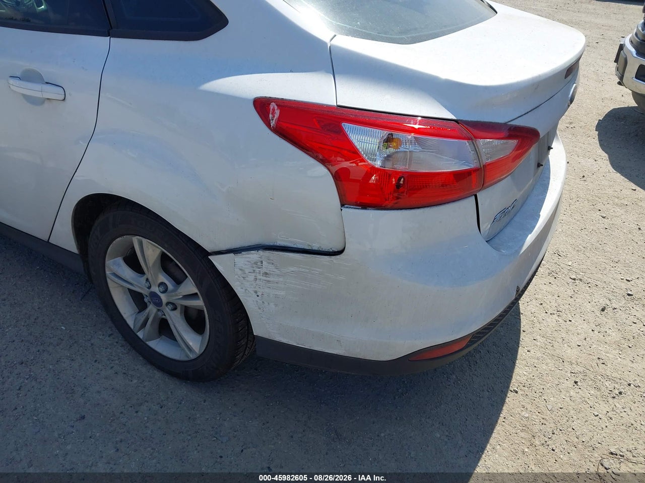 2014 FORD FOCUS SE · 6/11