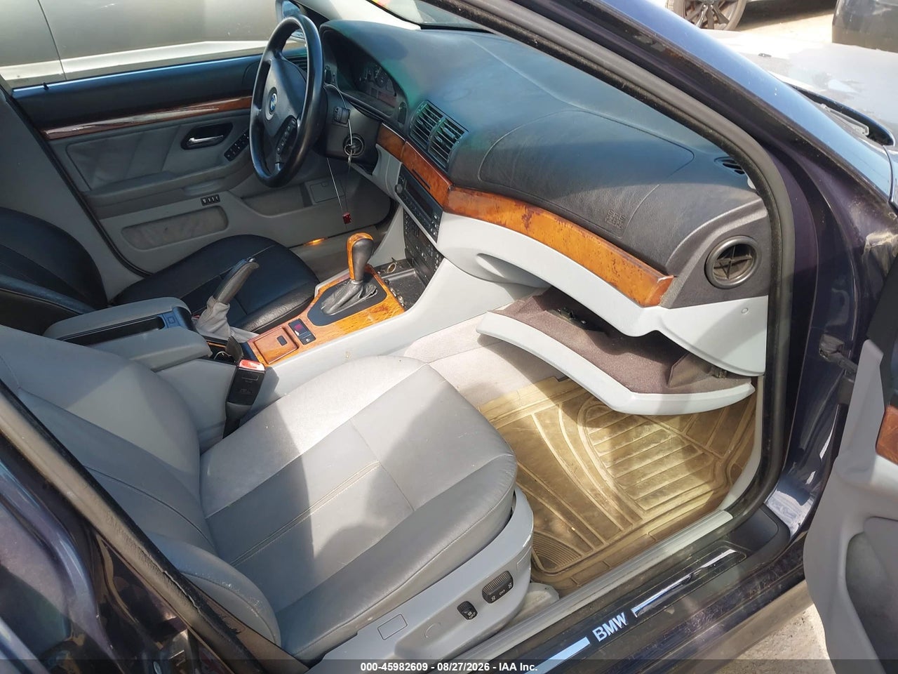 2002 BMW 530IA · 5/11