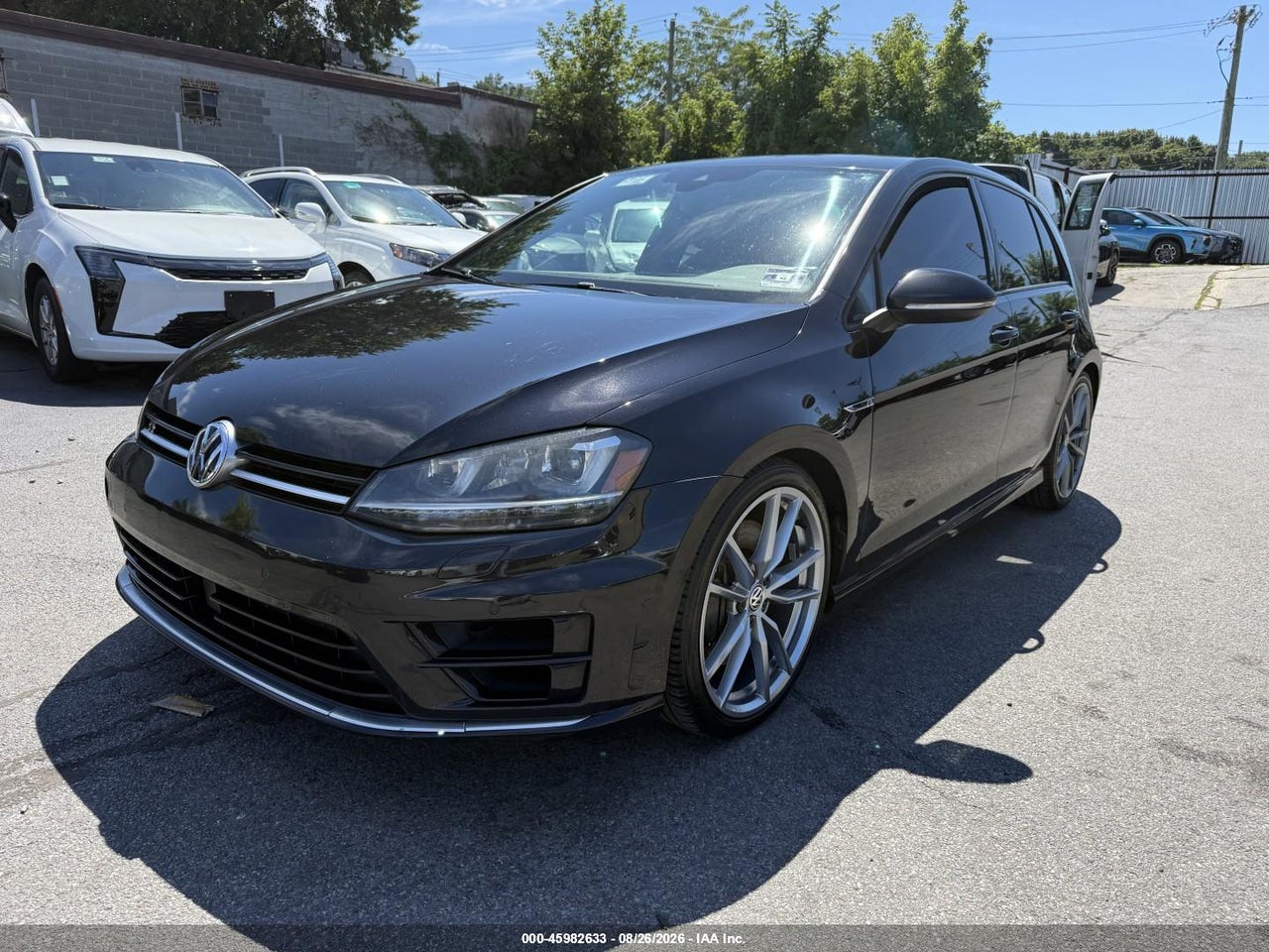 2017 VOLKSWAGEN GOLF R 4-DOOR W/DCC   NAVIGATION · 2/11