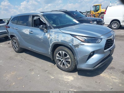 5TDKARAH1RS****** · 2024 TOYOTA HIGHLANDER HYBRID XLE