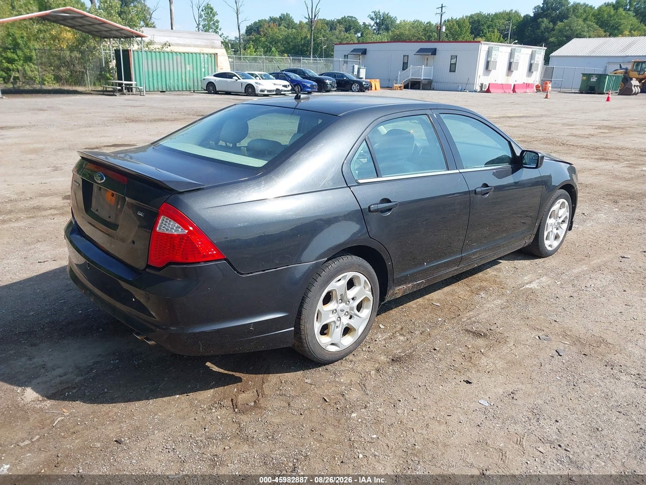 2011 FORD FUSION SE · 4/11