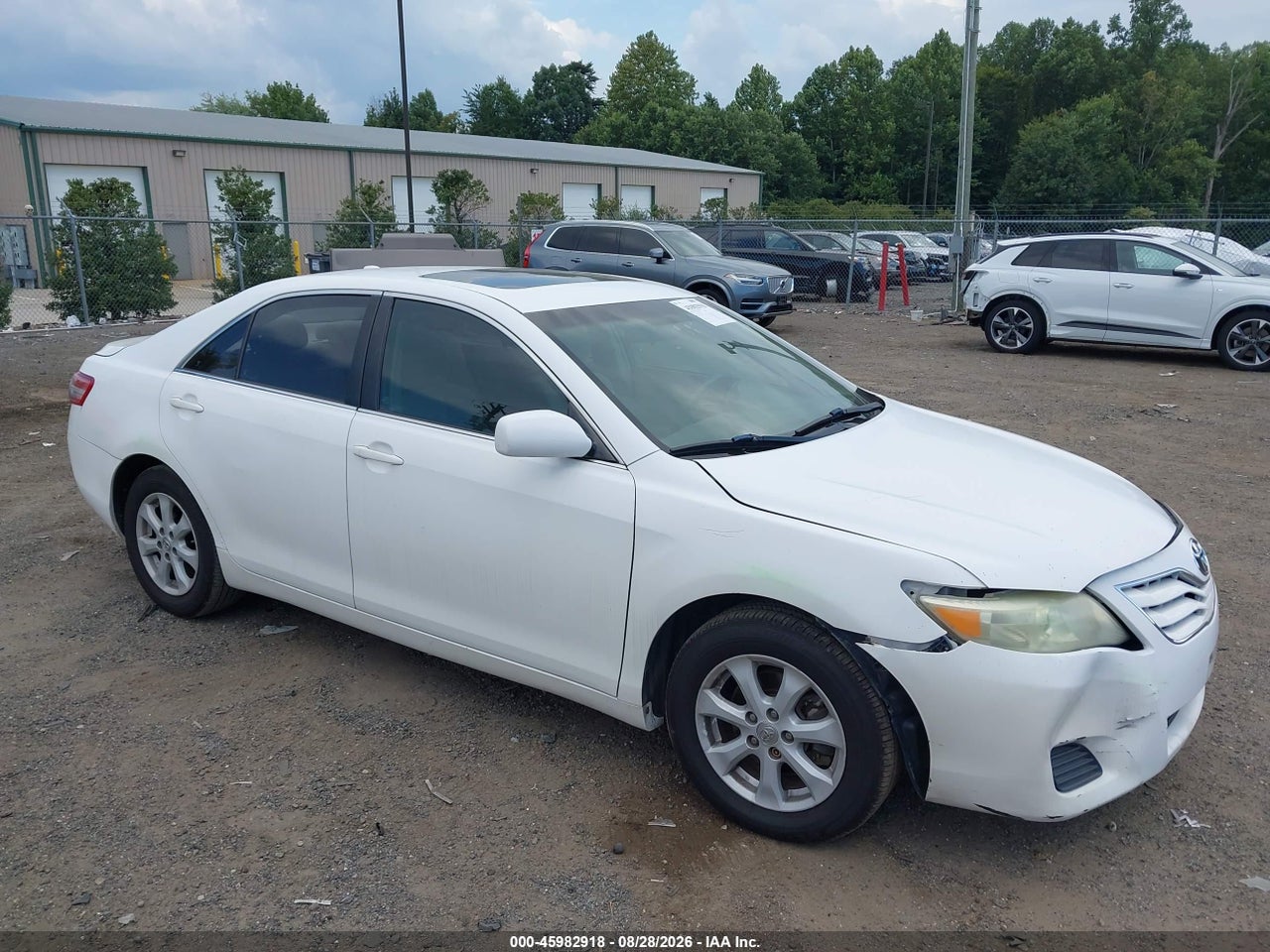 2010 TOYOTA CAMRY LE
