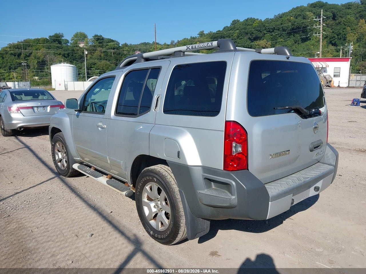 2010 NISSAN XTERRA SE · 3/11
