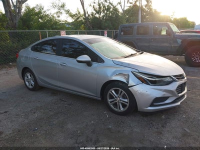 1G1BE5SM0J7****** · 2018 CHEVROLET CRUZE LT AUTO