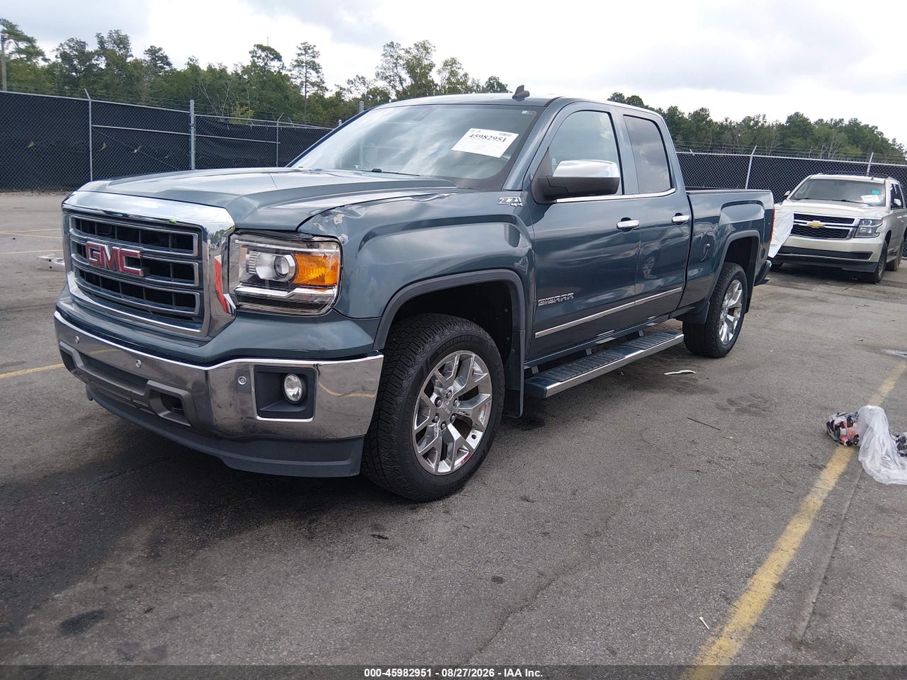 2014 GMC SIERRA 1500 SLT · 2/7