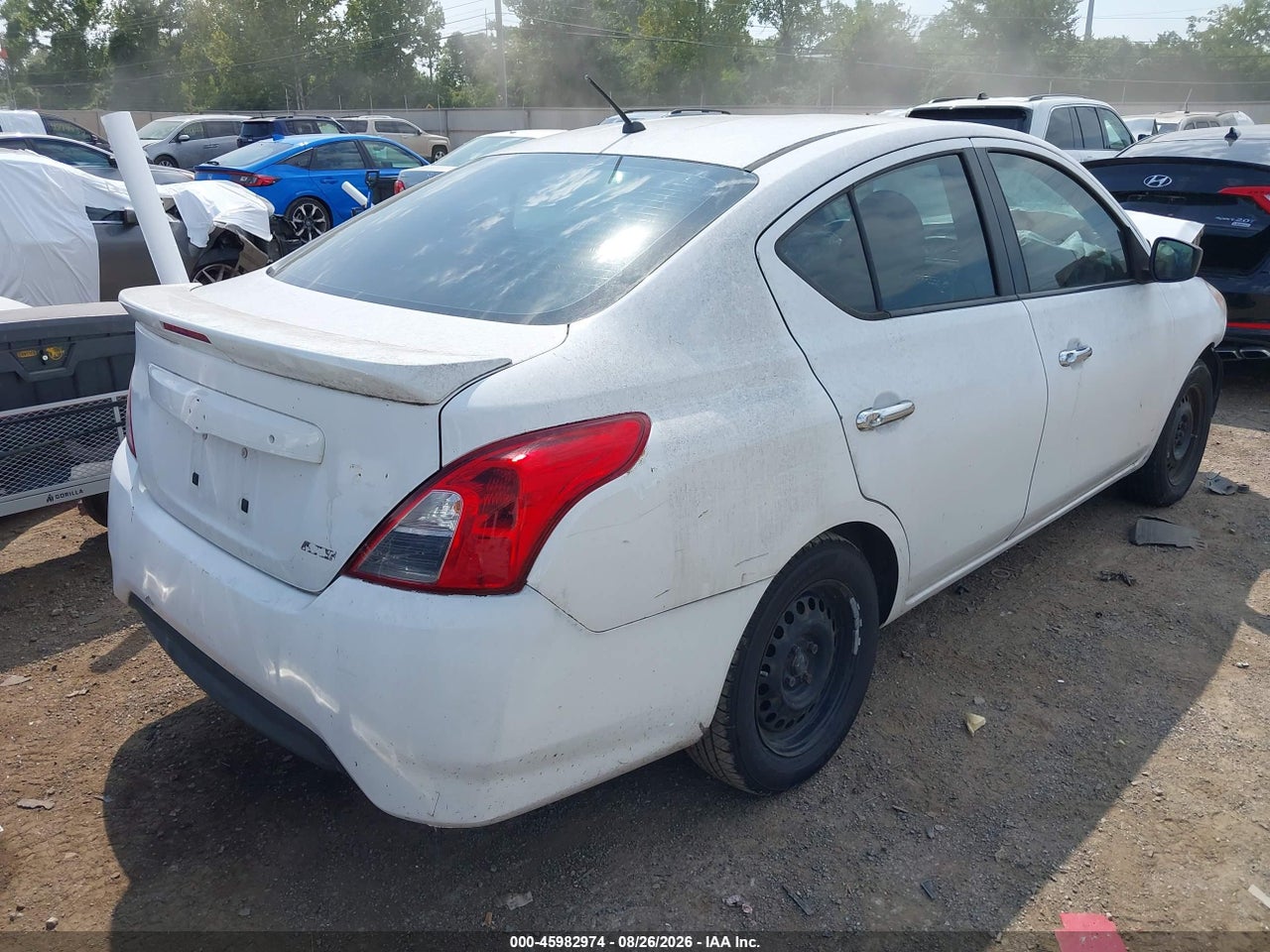 2016 NISSAN VERSA 1.6 S/1.6 S+/1.6 SL/1.6 SV · 4/11