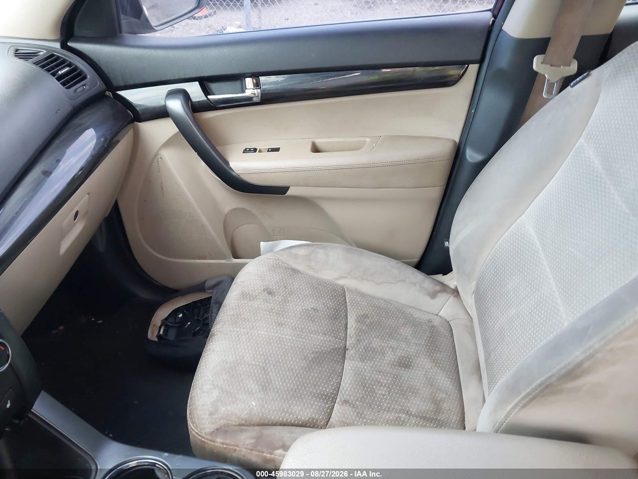 2012 KIA SORENTO LX · 5/11
