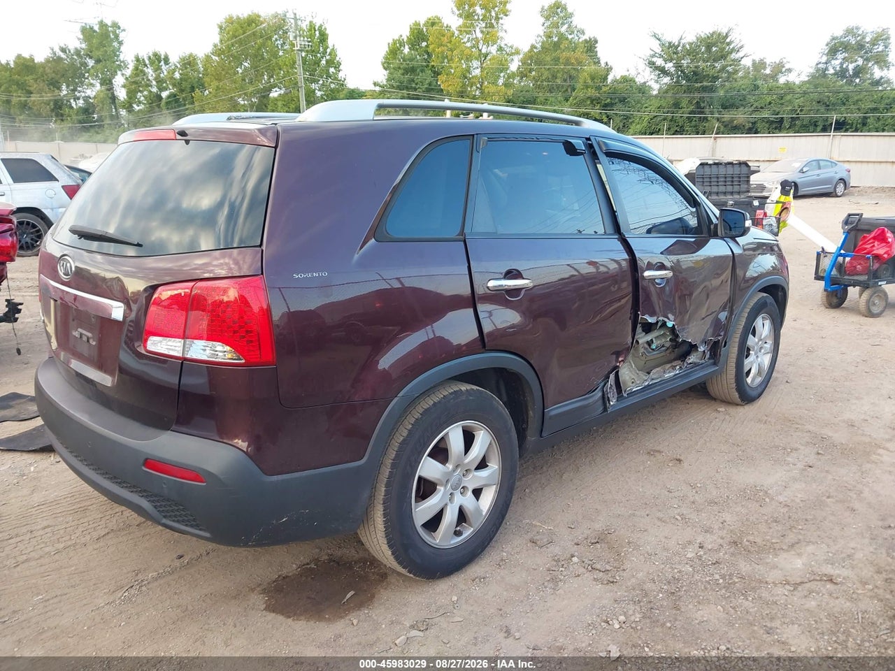 2012 KIA SORENTO LX · 4/11