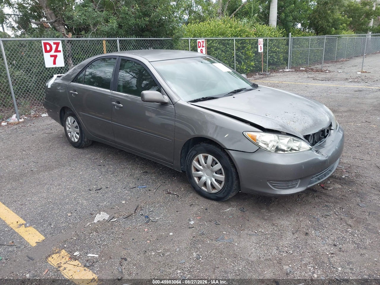 2005 TOYOTA CAMRY LE