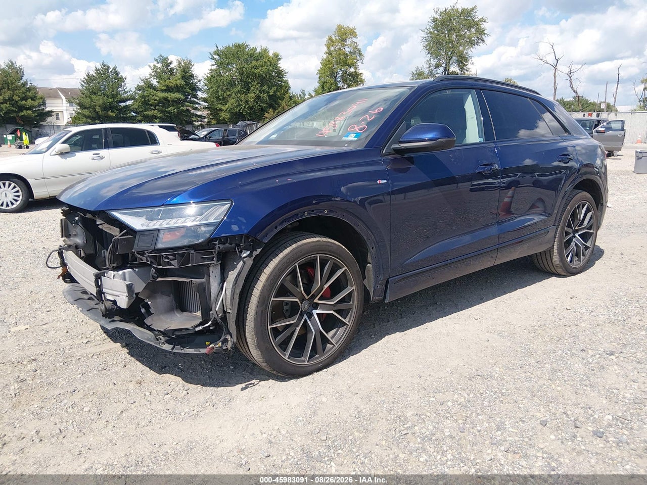 2019 AUDI Q8 55 PREMIUM · 2/11