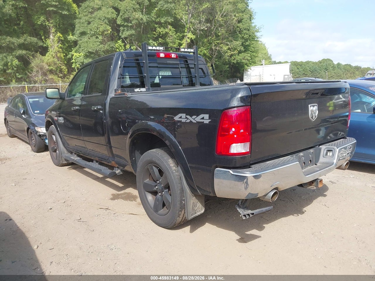 2018 RAM 1500 SLT · 3/11