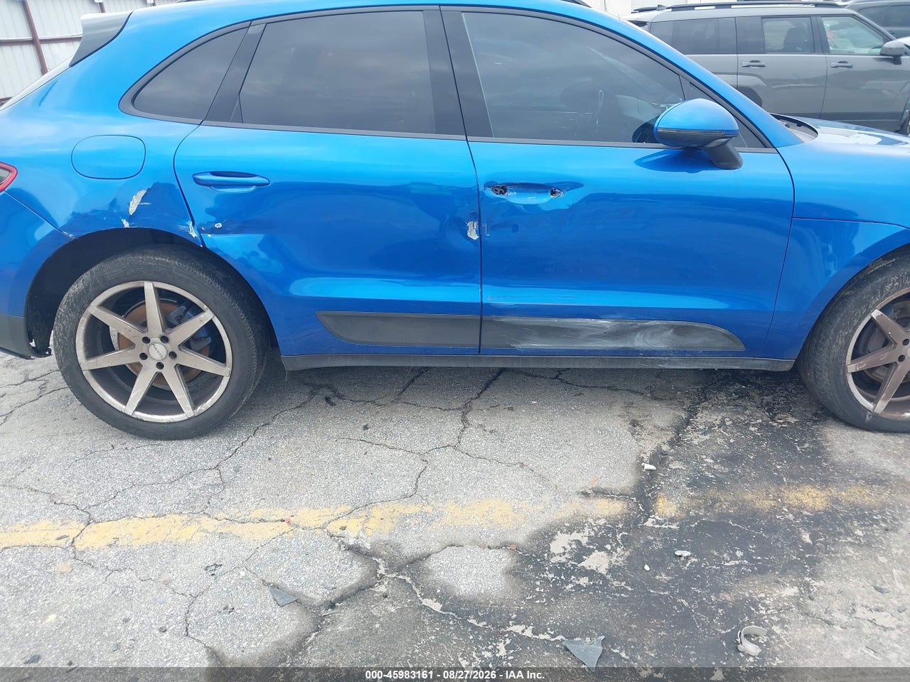 2017 PORSCHE MACAN · 6/11