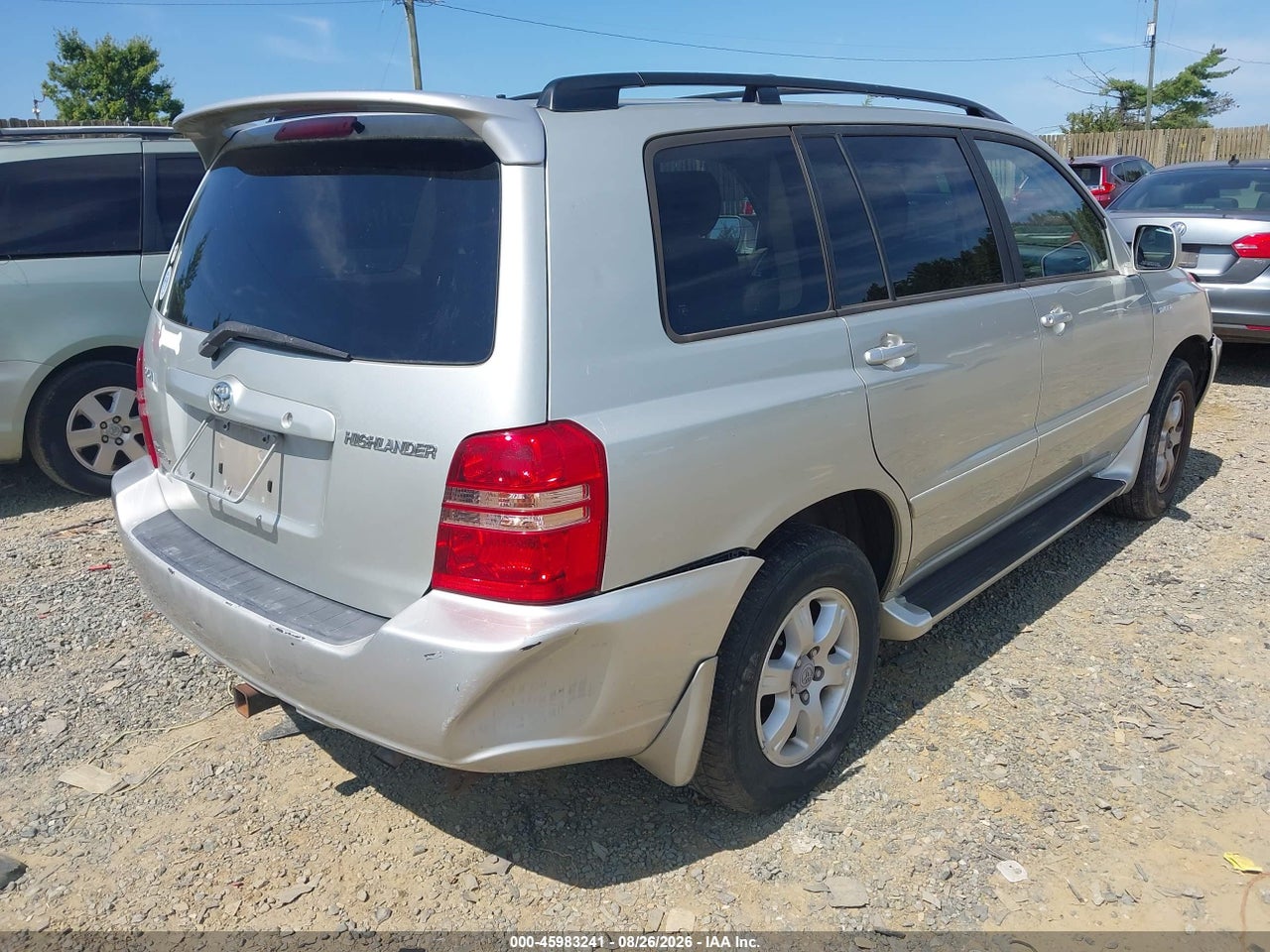 2003 TOYOTA HIGHLANDER LIMITED V6 · 4/11