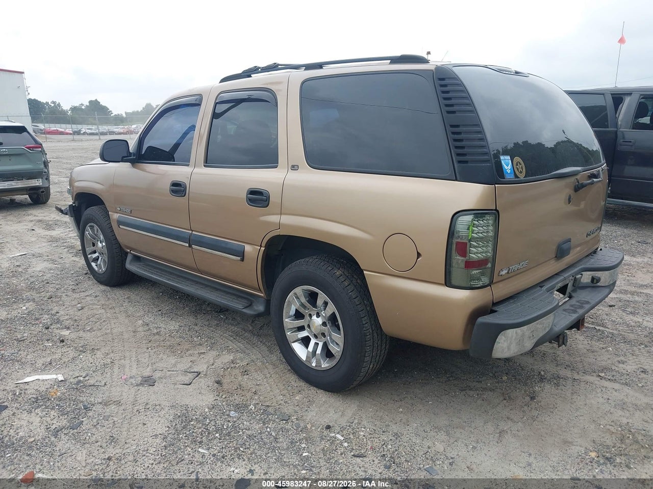 2001 CHEVROLET TAHOE LS · 3/11