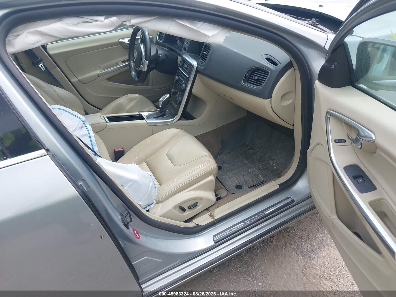 2013 VOLVO S60 T5 · 5/11