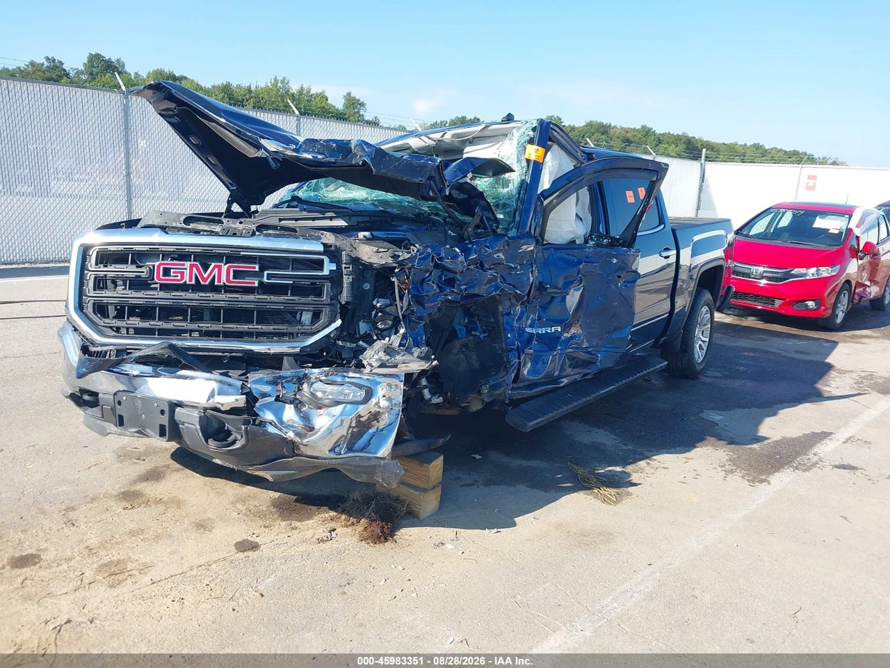 2017 GMC SIERRA 1500 SLE · 2/11