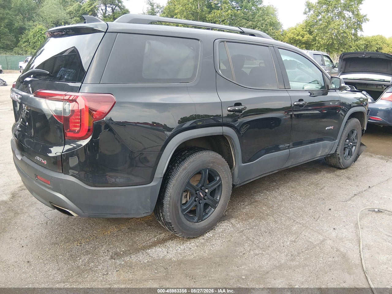 2021 GMC ACADIA AWD AT4 · 4/11