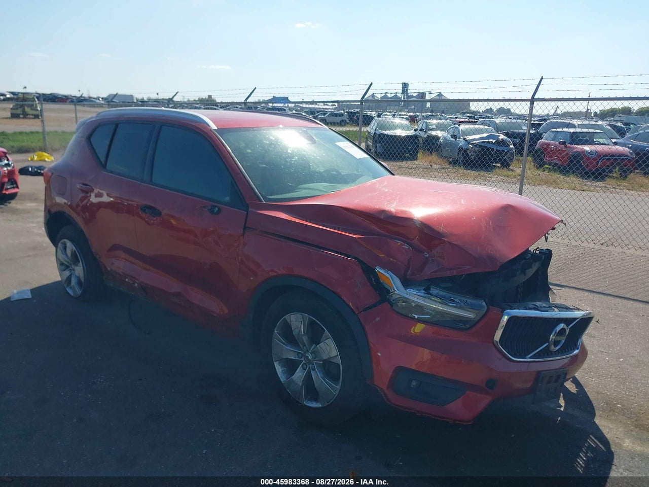 2021 VOLVO XC40 T5 MOMENTUM