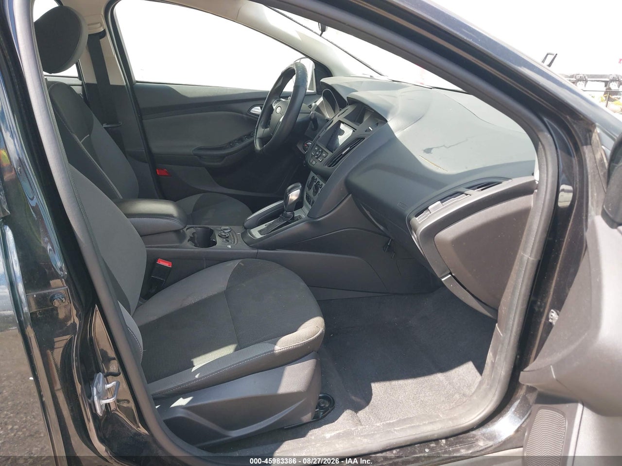 2014 FORD FOCUS SE · 5/11