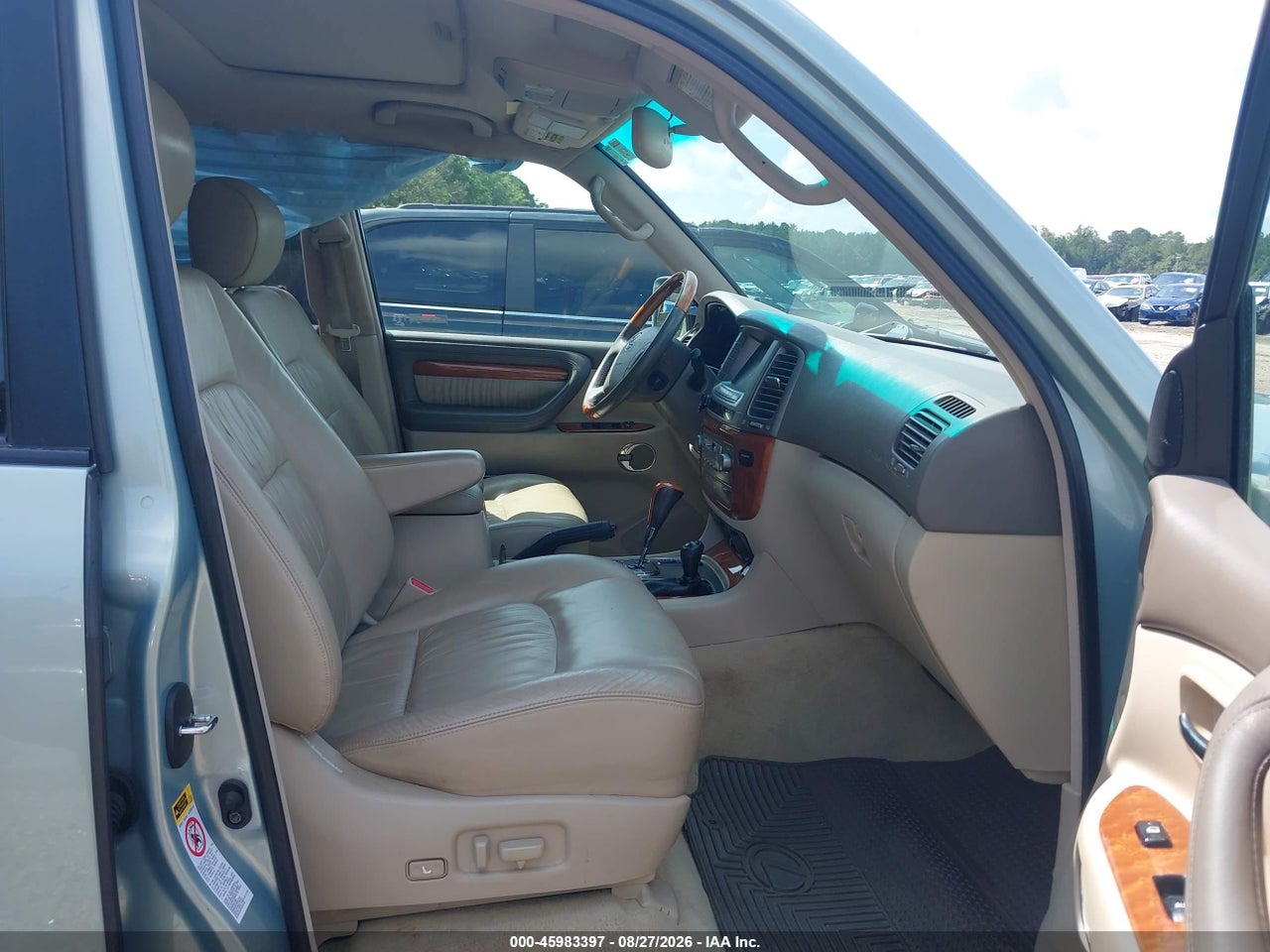 2004 LEXUS LX 470 · 5/11