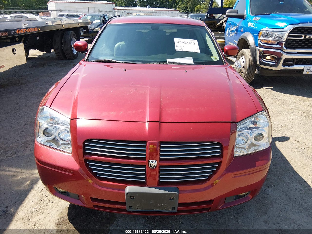 2005 DODGE MAGNUM RT · 6/11