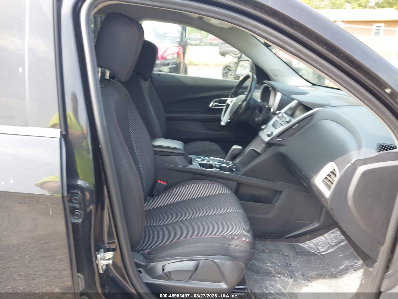 2015 CHEVROLET EQUINOX LT · 5/11