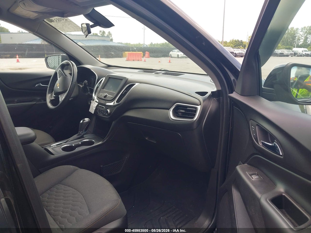 2018 CHEVROLET EQUINOX LT · 5/11