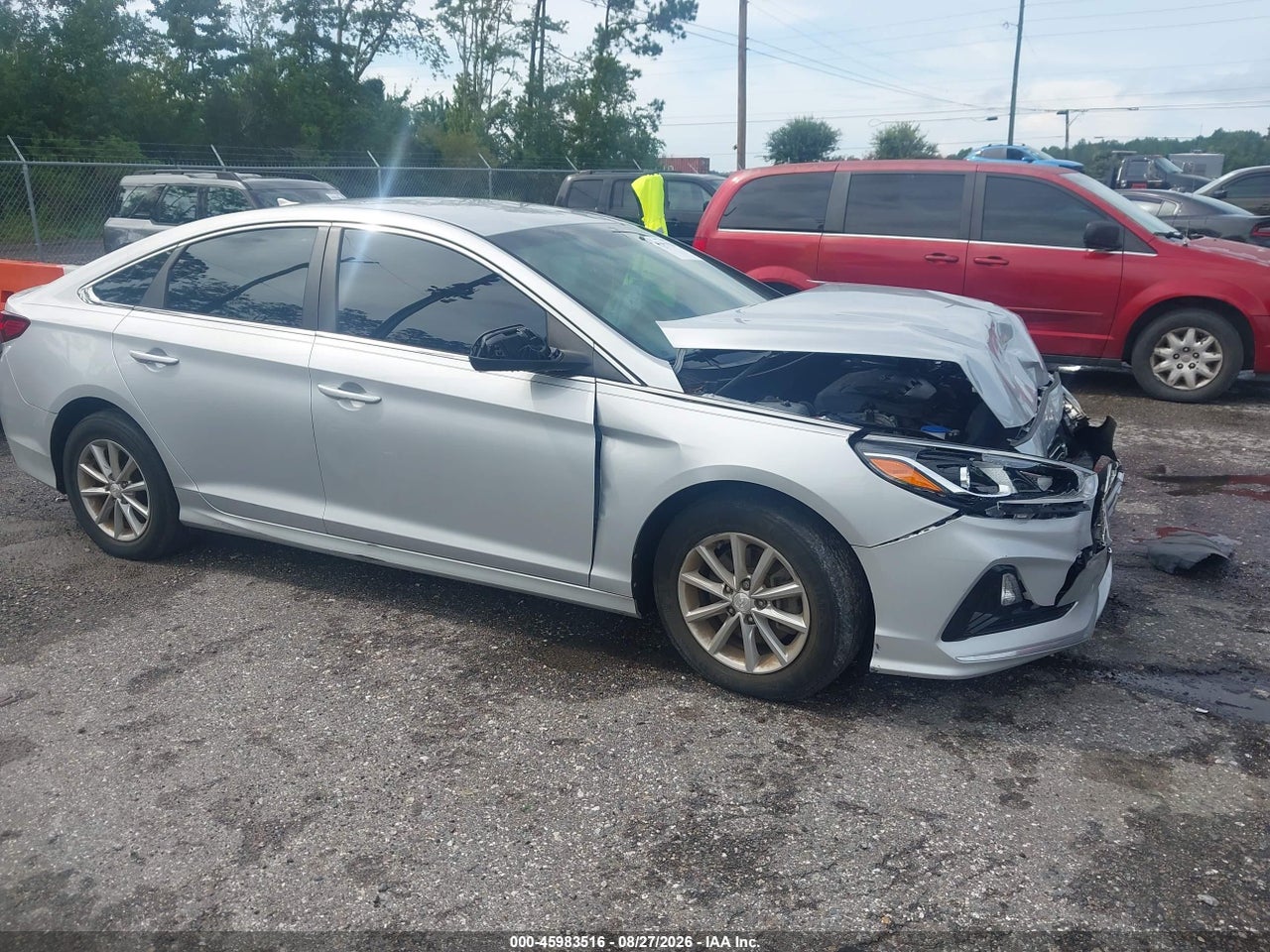 2019 HYUNDAI SONATA SE
