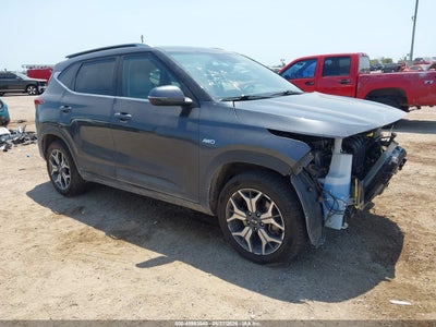 KNDERCAA1M7****** · 2021 KIA SELTOS EX