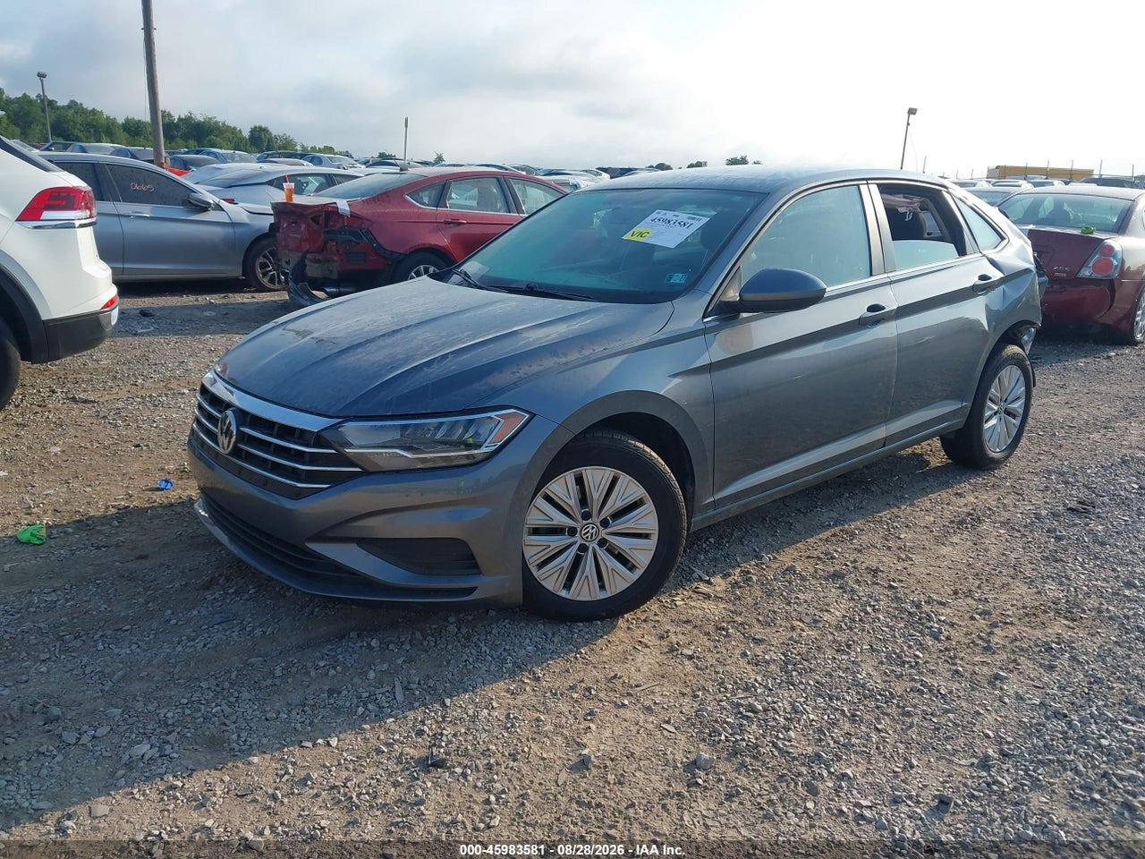 2019 VOLKSWAGEN JETTA 1.4T S · 2/11