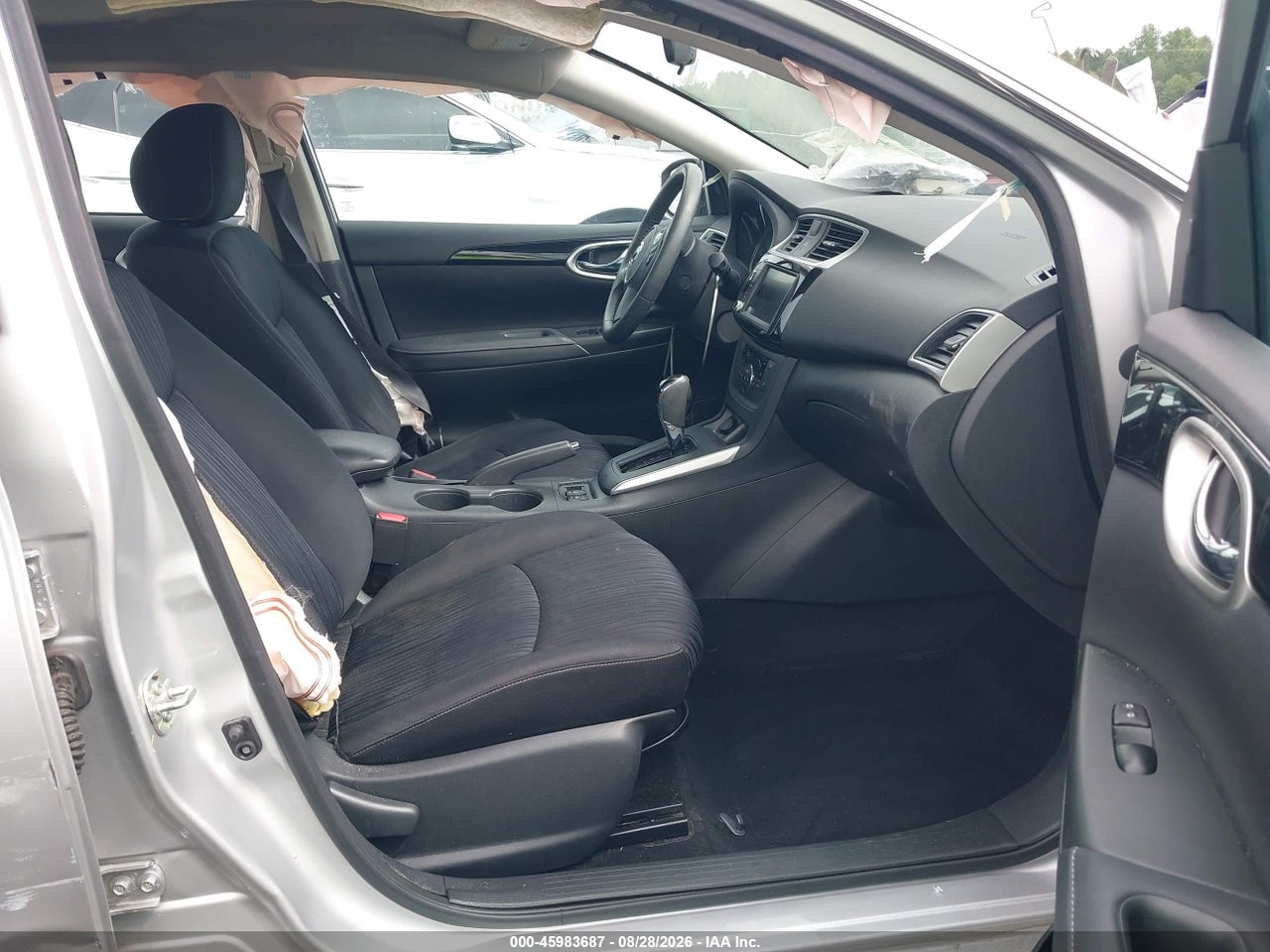 2019 NISSAN SENTRA SV · 5/11