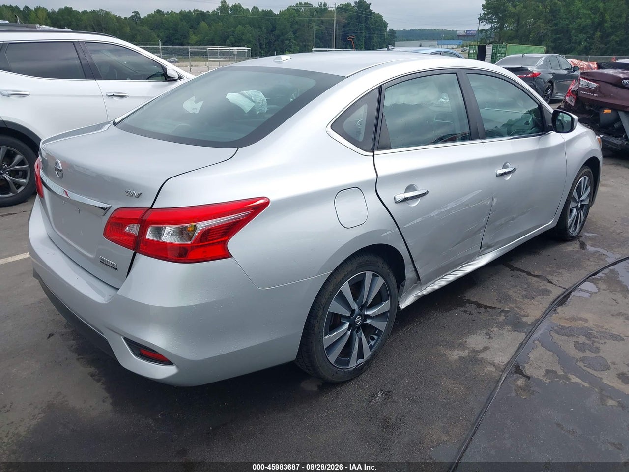 2019 NISSAN SENTRA SV · 4/11