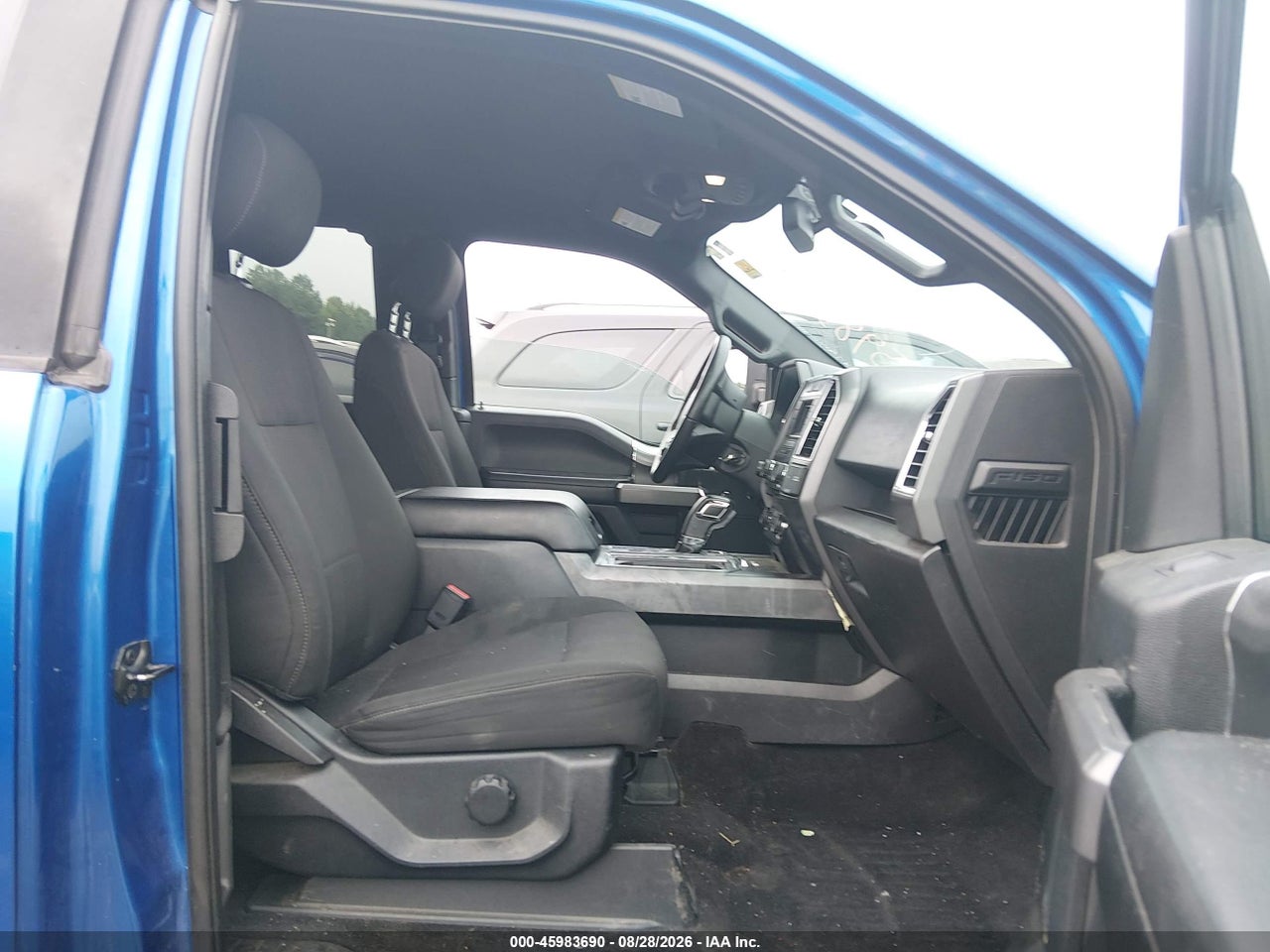 2015 FORD F-150 XLT · 5/11