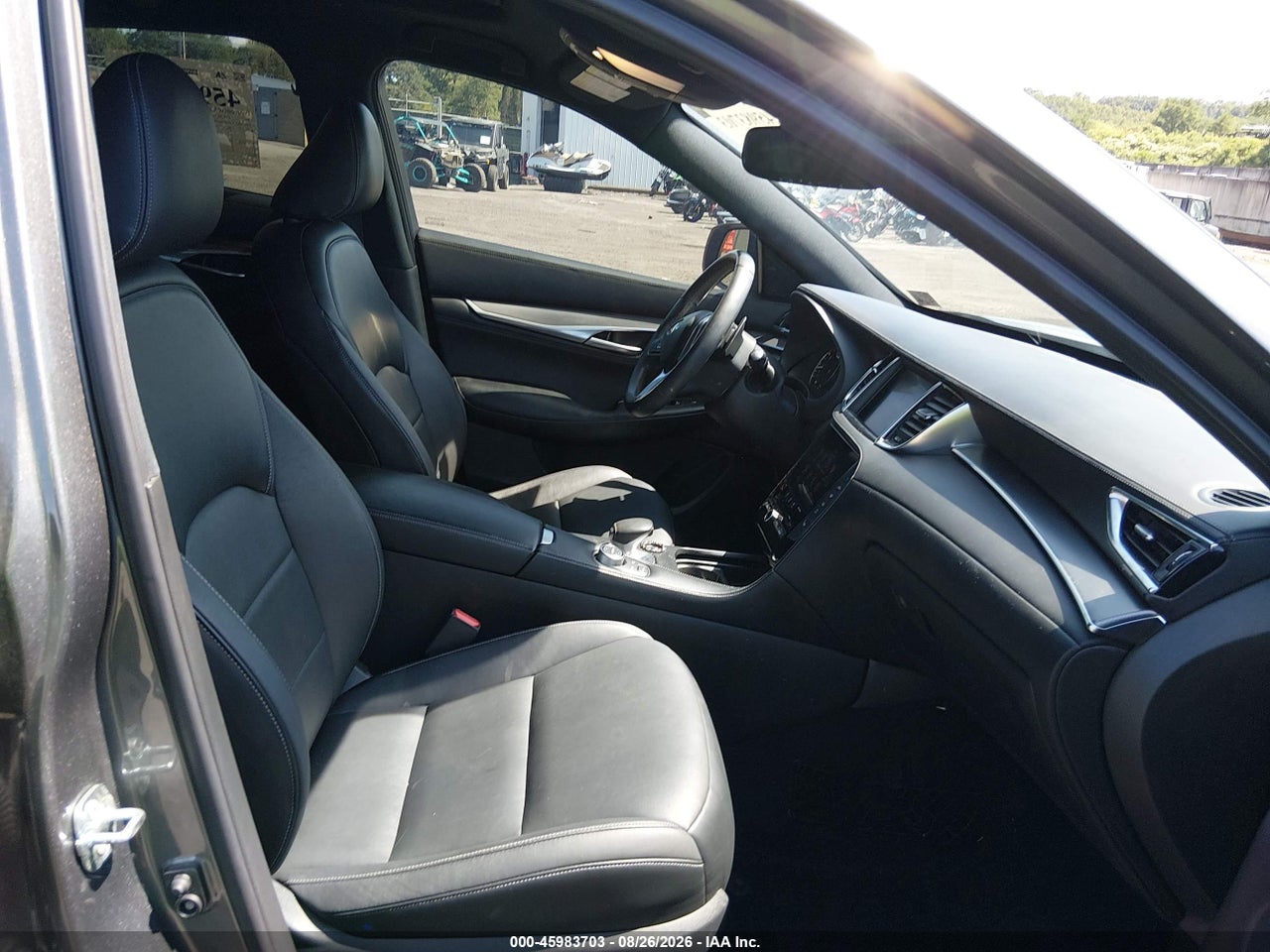 2022 INFINITI QX55 LUXE AWD · 5/11