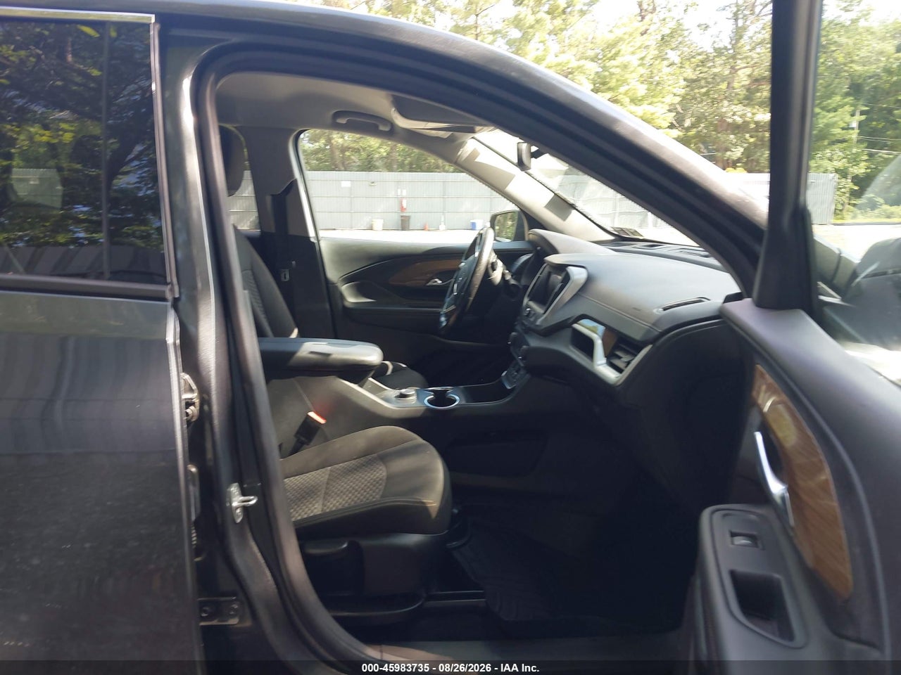 2020 GMC TERRAIN FWD SLE · 5/11