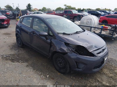 2013 FORD FIESTA S