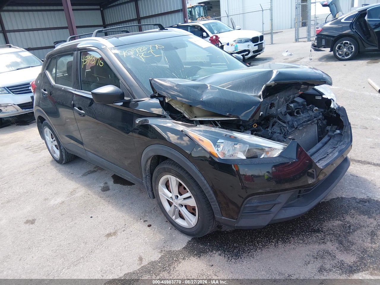 2019 NISSAN KICKS S