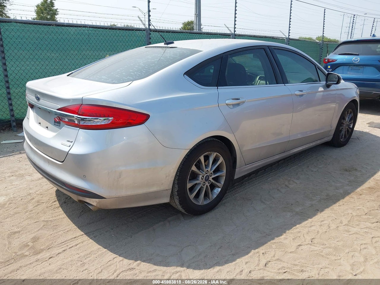 2017 FORD FUSION SE · 4/11