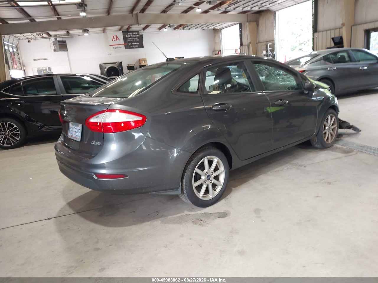 2017 FORD FIESTA SE · 4/10