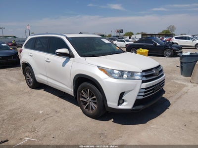 5TDJZRFH1JS****** · 2018 TOYOTA HIGHLANDER XLE