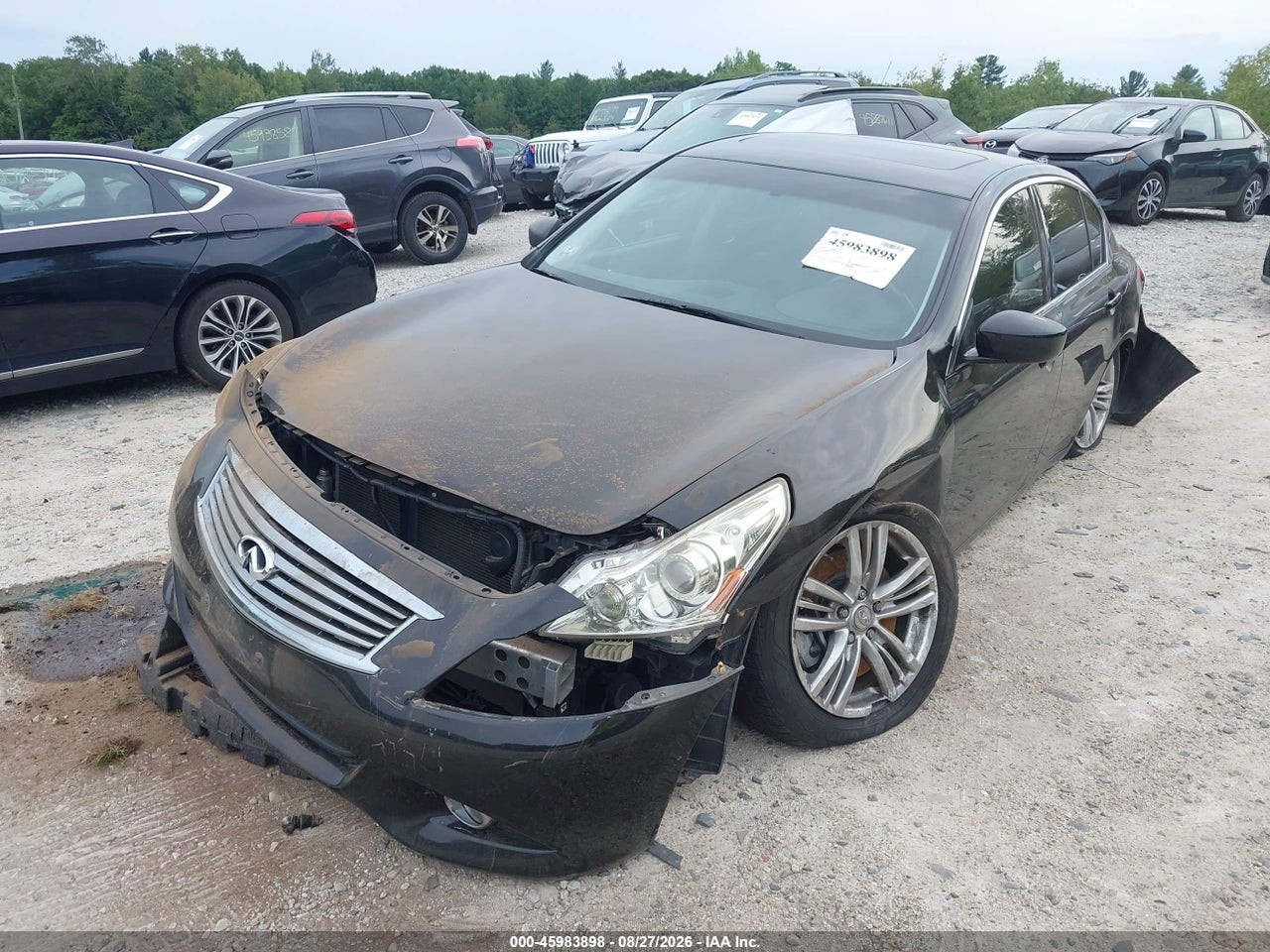 2013 INFINITI G37X   · 2/11