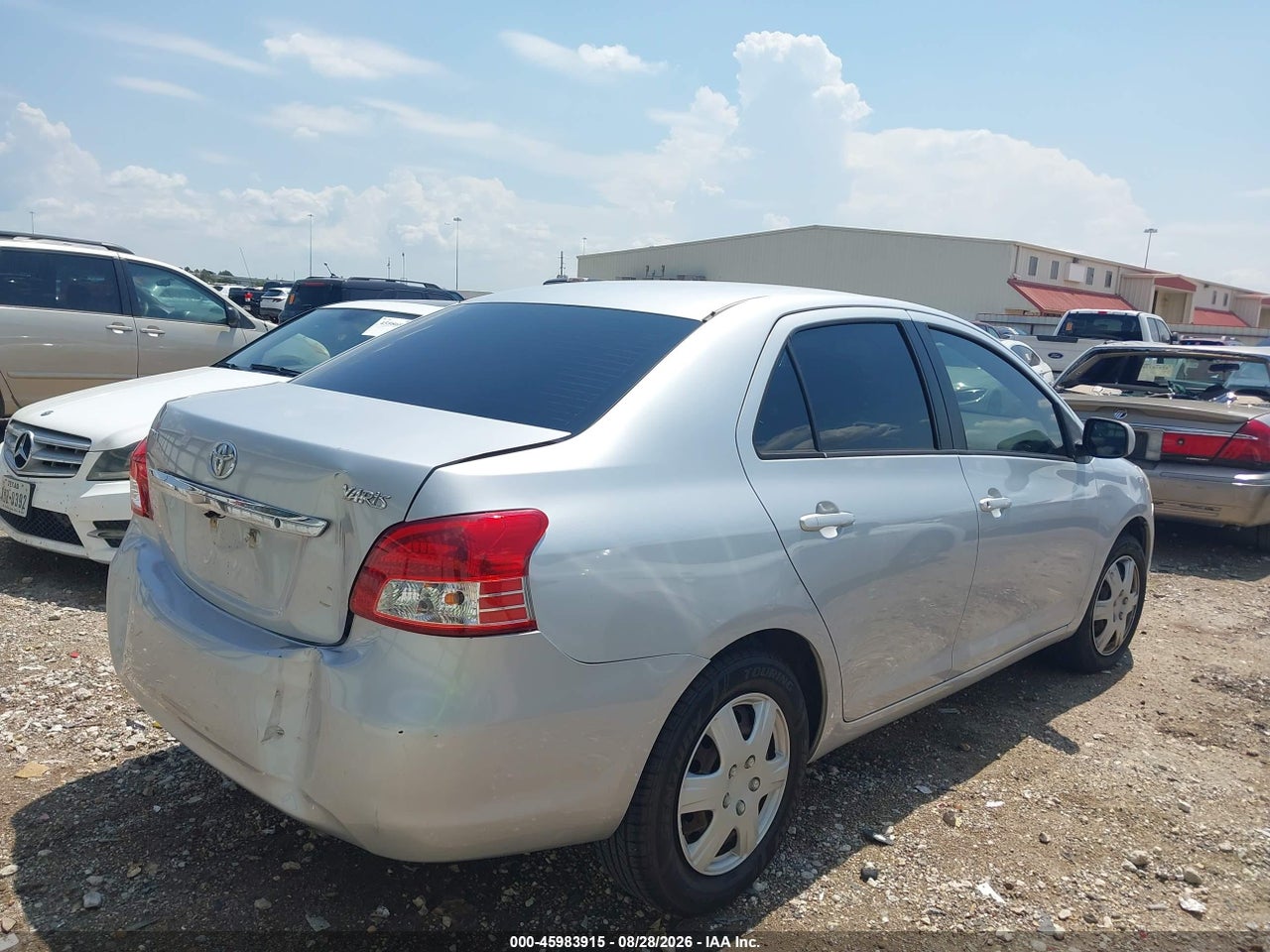 2007 TOYOTA YARIS   · 4/11