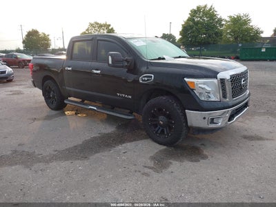 2017 NISSAN TITAN SV