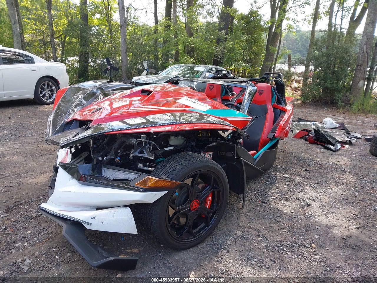2025 POLARIS SLINGSHOT 10 · 2/10