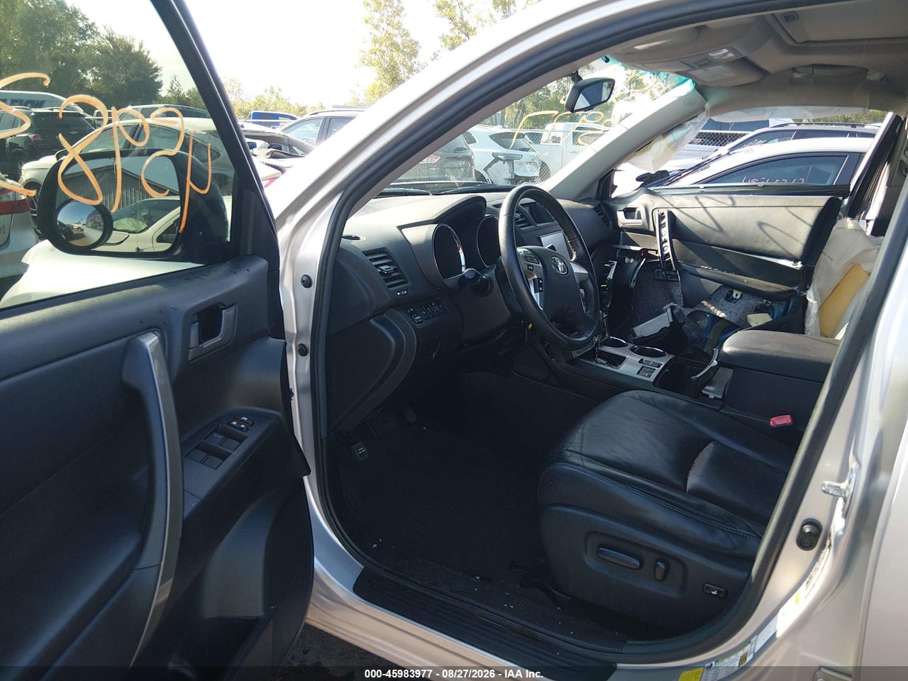 2012 TOYOTA HIGHLANDER SE V6 · 5/11