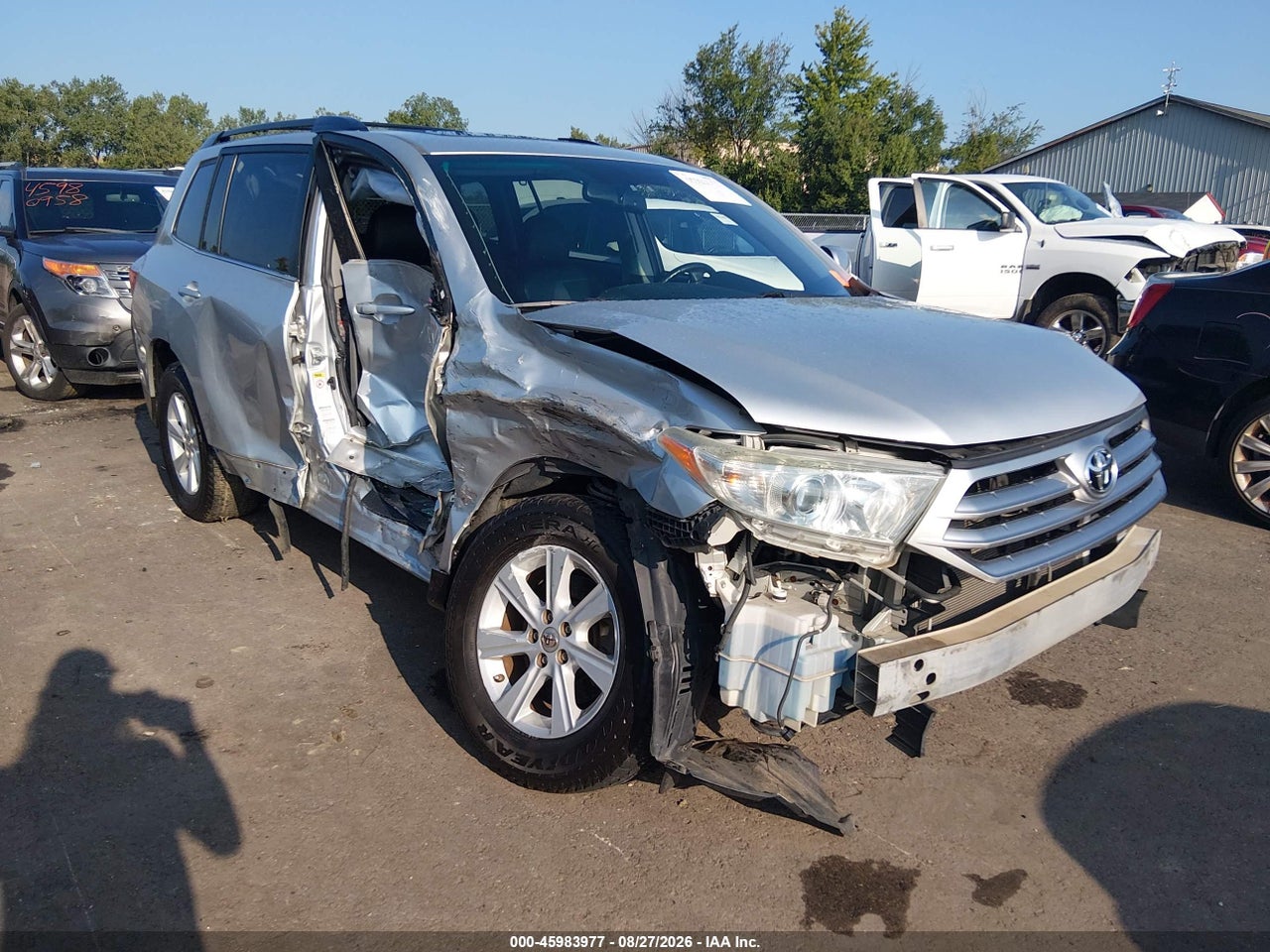 5TDBK3EH8CS****** · 2012 TOYOTA HIGHLANDER SE V6